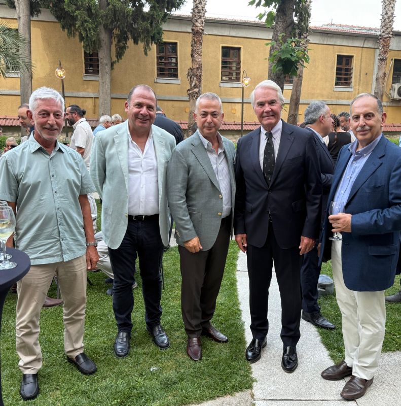 Hollanda Konsolosluğunda  Levanten Kültür ve Mirasını Koruma Derneğinin  Konferansı 1